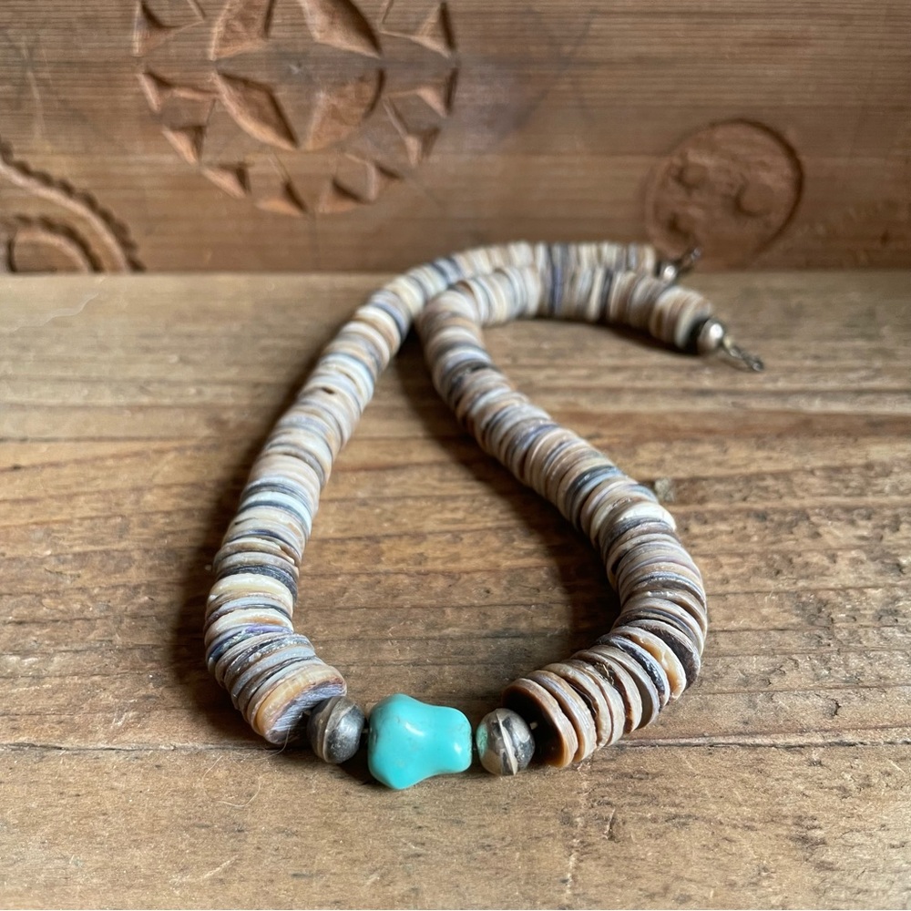 Vintage Heishi Bead Surfer Necklace Choker Pen Shell & Turquoise Nugget 16"